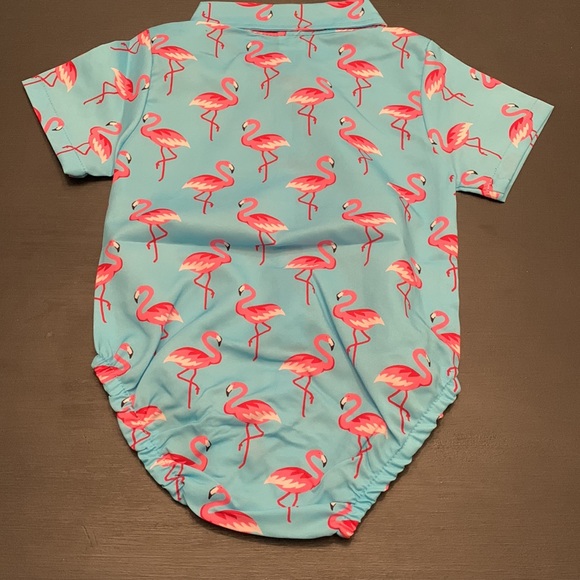 NWT Collared Flamingo Top with Bow tie - Picture 2 of 7